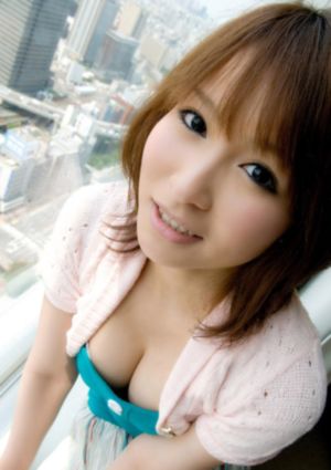 新人女秘书在线