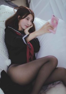 坐在胯上+蹭+h